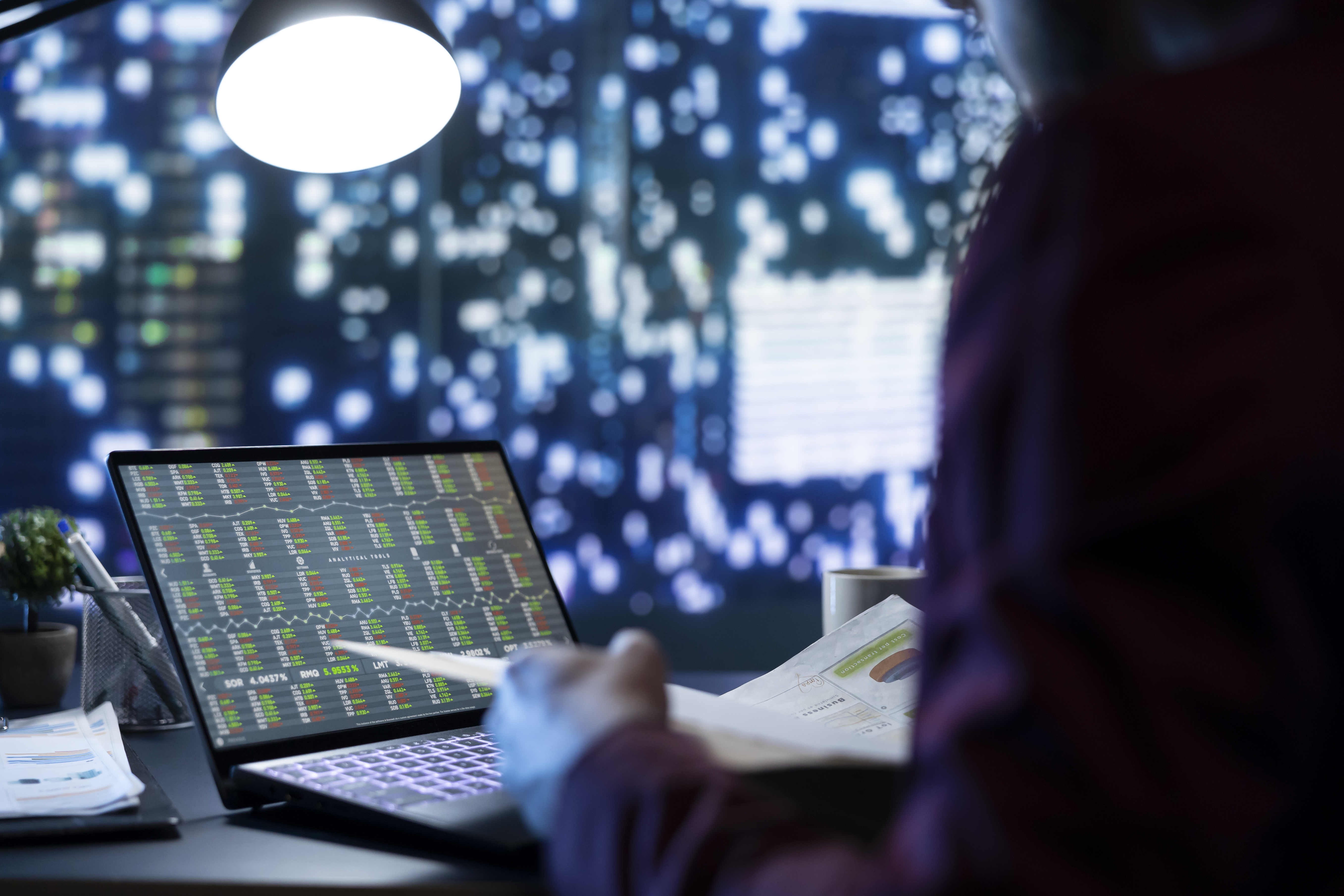 5 Situations Where an Equity Traders Database Grows Your Advisory Business Faster